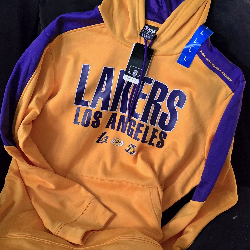 🆕️NBA Lakers Yellow and Purple Crewneck Sweater